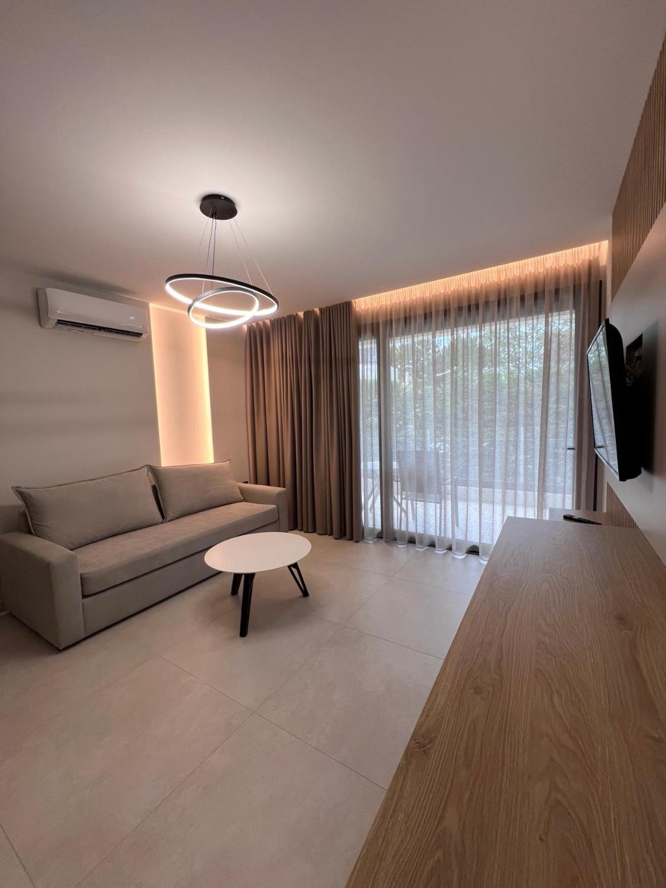 Aparthotel Sealuxe Living Nea Iraklitsa Zewnętrze zdjęcie